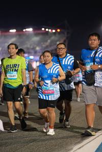 BIB: 10689, 157571, 1936
                            <button type="button" onclick="openModal(23209938)" class="btn btn-primary btn-sm float-right btn-popup" data-toggle="modal" data-target=".modal-high-quality">
                        <i class="fas fa-shopping-cart"></i> Add to Cart
                    </button>
                                            <button type="button" onclick="isThisMe(23209938, true)" class="btn btn-success btn-sm float-right btn-popup btn-isme hidden" data-toggle="tooltip" data-placement="bottom" title="นี่คือรูปของคุณใช่ไหม คลิกที่นี่เพื่อเอาเข้าอัลบั้ม">
                        <i class="fas fa-plus"></i> Add to album
                    </button>
                    <button type="button" onclick="isThisMe(23209938, false)" class="btn btn-warning btn-sm float-right btn-popup btn-isnotme hidden">
                        <i class="fas fa-ban"></i> Remove from album
                    </button>